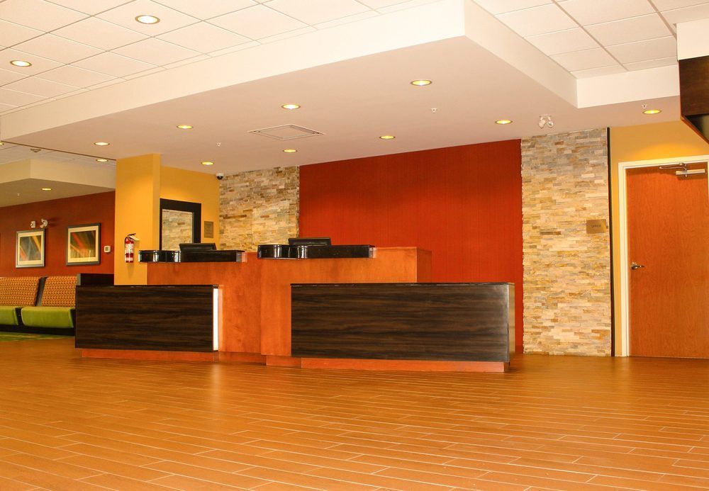 Fairfield Inn & Suites By Marriott Toronto Миссиссага Экстерьер фото