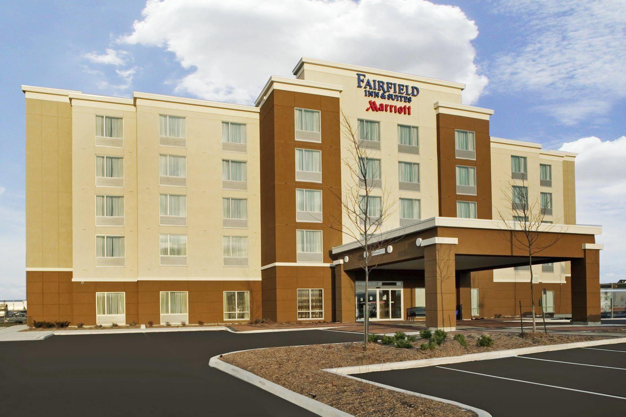 Fairfield Inn & Suites By Marriott Toronto Миссиссага Экстерьер фото